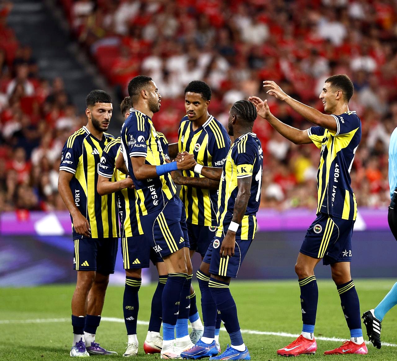 欧冠杯拉齐奥拜仁慕尼黑