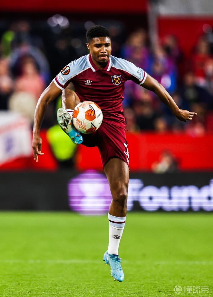 赛前欧联传出新动向；西汉姆内部沟通；管理层表态：管理层满意；心理建设被强调的简单介绍