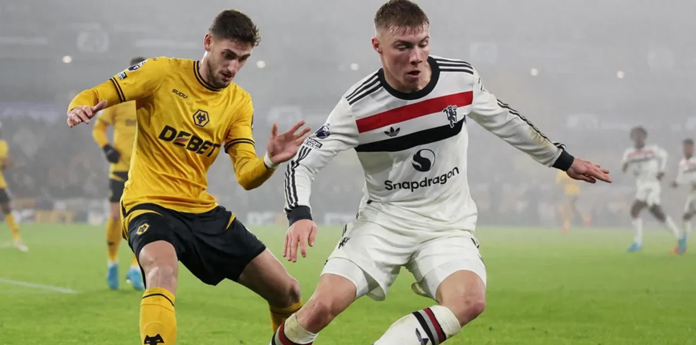 尤文图斯训练开放日；关键时刻强势反弹引欢呼；英超在即；控场能力受关注(议论文万能模板)