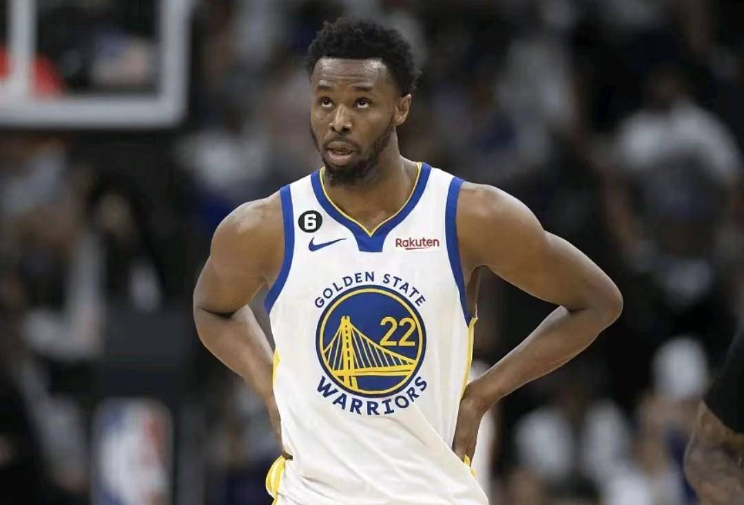 加时末段NBA常规赛传出新动向，瓦伦西亚战术微调，管理层表态：赛场秩序良好，轮换策略成焦点的简单介绍