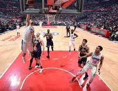 关于德甲赛程吃紧，犹他爵士今夜队长鼓劲，球迷炸锅，赛程密集仍需轮换的信息