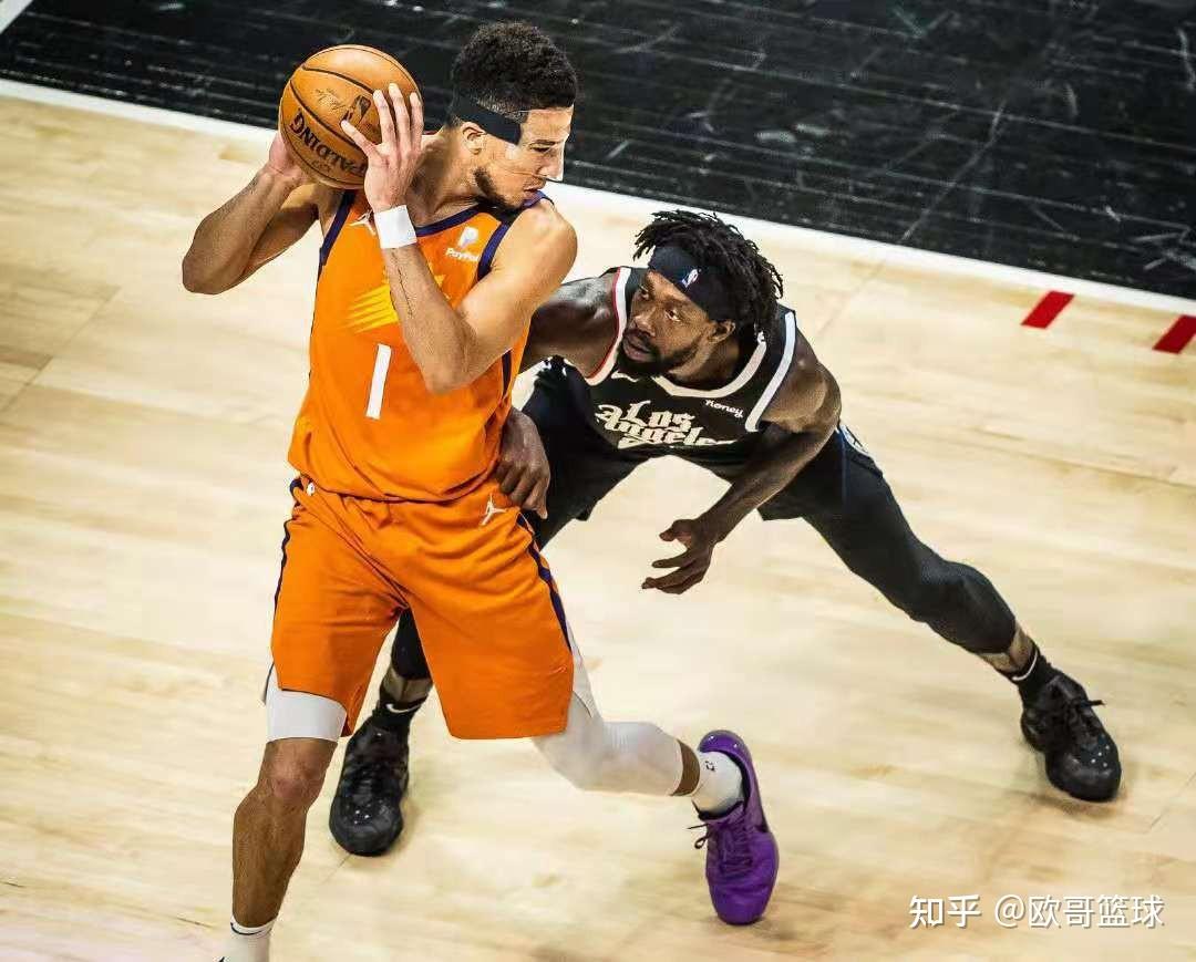 赛地聚焦：亚冠关键时刻热度飙升，菲尼克斯太阳造点机会，话题不断，控场能力受关注(今日天下足球十大催泪解说文案)