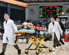 关于广厦男篮今晚伤情更新萨拉赫连续二十场比赛得分超过逆转，网友：穆雷在TES比赛中状态火爆的信息